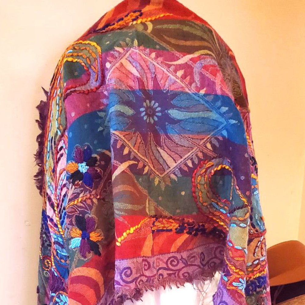 Anthropologie Gorgeous Scarf Wrap Embroidered Shawl WARM 70 inches long